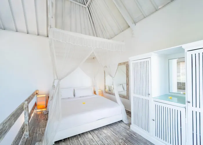 Margaretta * Seminyak (Bali)