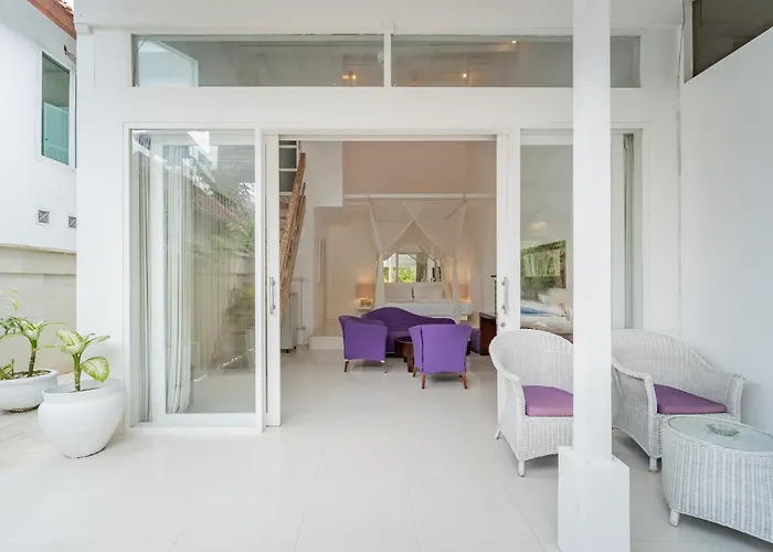 Margaretta * Seminyak (Bali)